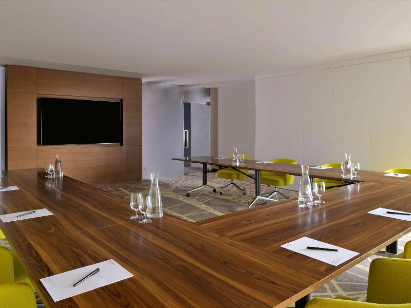 Movenpick Hotel And Apartments Ghala Muscat - Toplantı