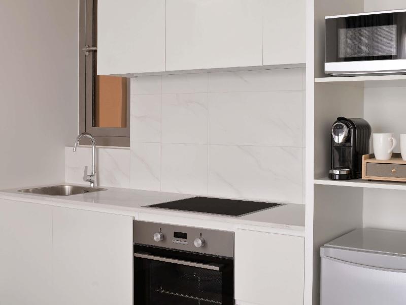 Movenpick Hotel And Apartments Ghala Muscat - Oda