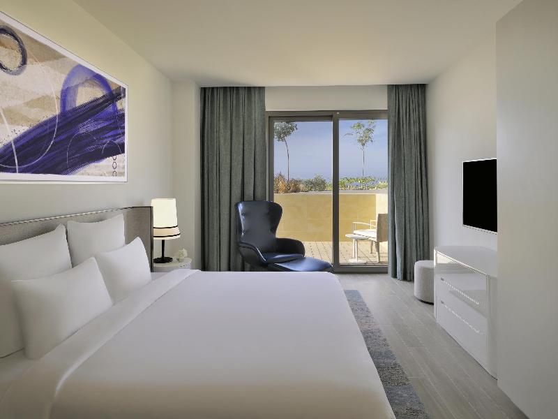 Movenpick Hotel And Apartments Ghala Muscat - Oda