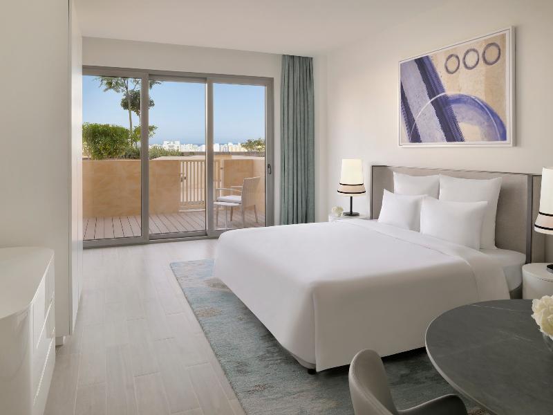 Movenpick Hotel And Apartments Ghala Muscat - Oda