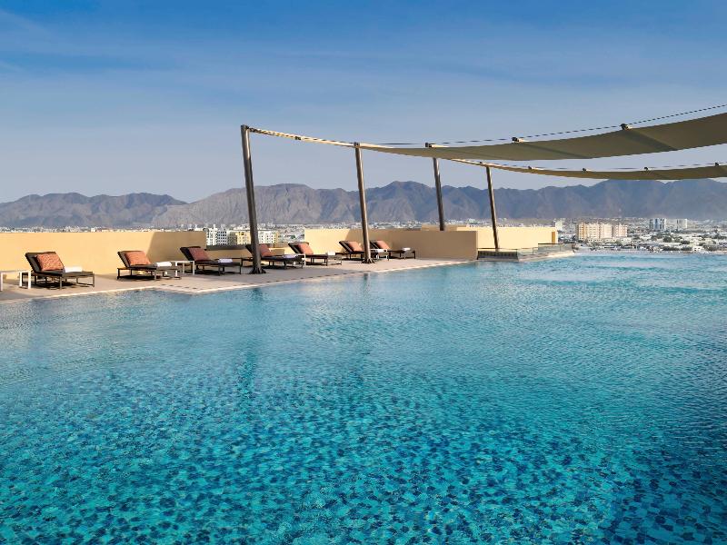 Movenpick Hotel And Apartments Ghala Muscat - Havuz