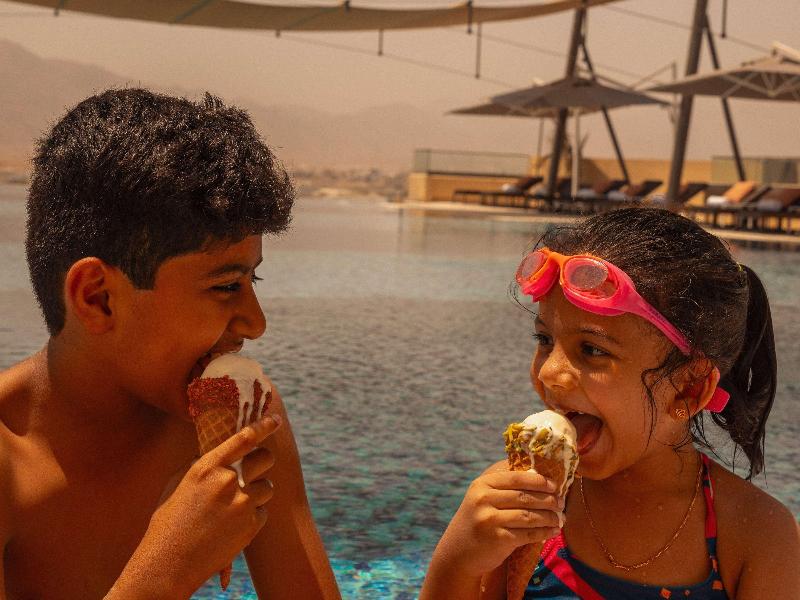 Movenpick Hotel And Apartments Ghala Muscat - Havuz