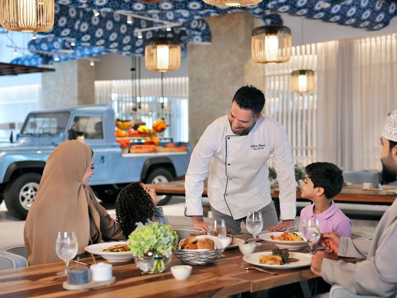 Movenpick Hotel And Apartments Ghala Muscat - Restoran