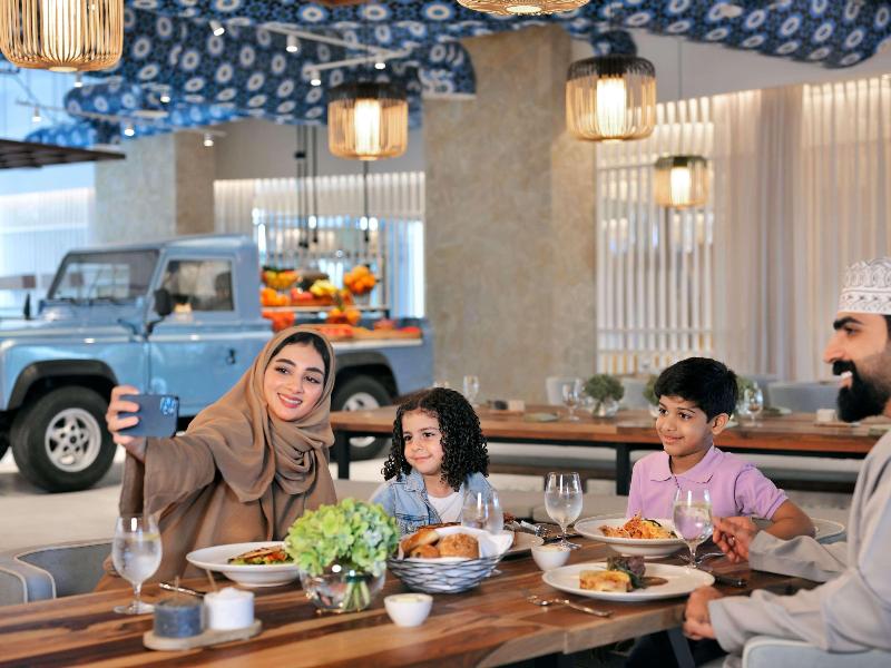Movenpick Hotel And Apartments Ghala Muscat - Restoran