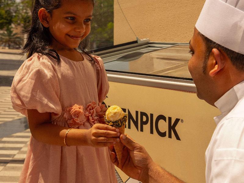 Movenpick Hotel And Apartments Ghala Muscat - Restoran