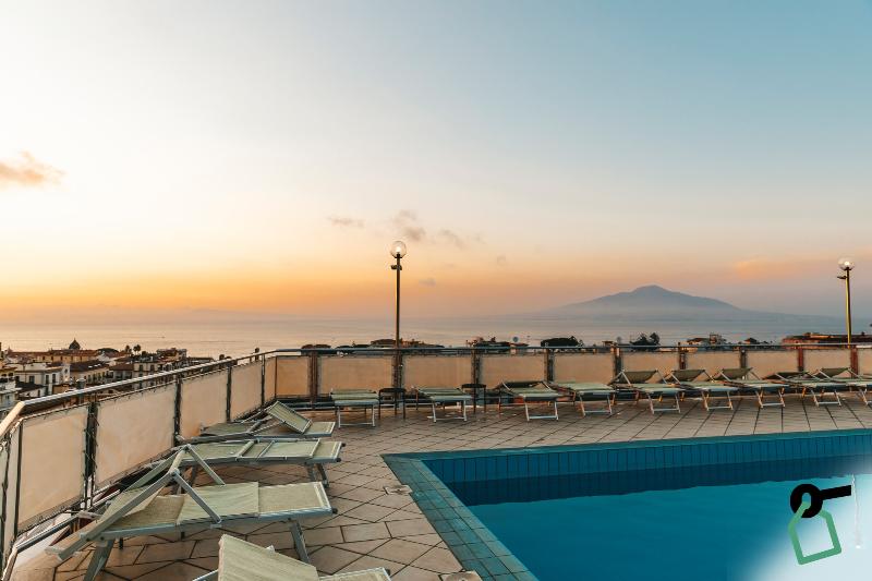 Hotiday Room Collection - Sorrento - Havuz