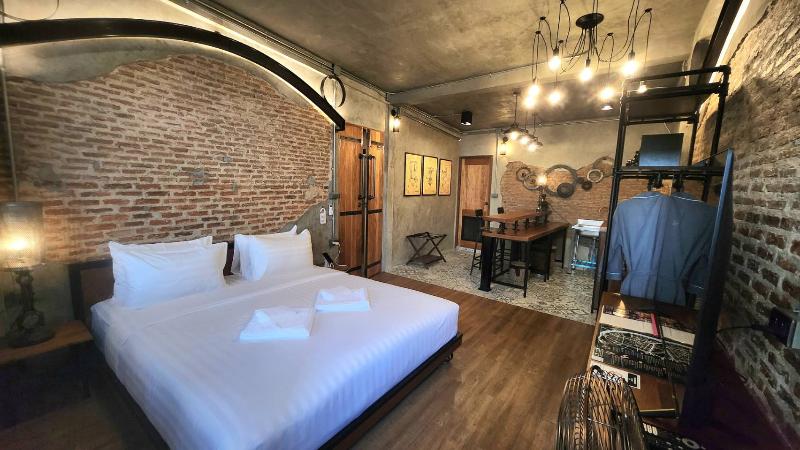 House Of Machine Boutique Hotel - Oda