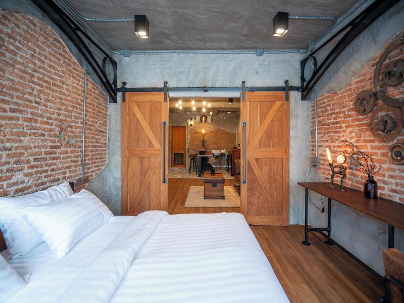 House Of Machine Boutique Hotel - Oda