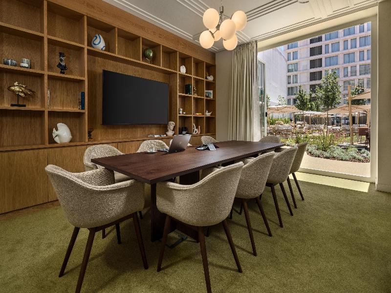 Duo Hotel Lisbon, Curio Collection by Hilton - Toplantı