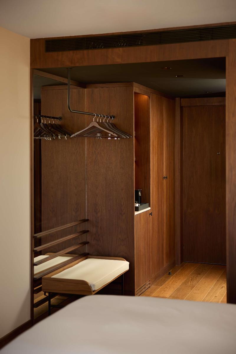 Duo Hotel Lisbon, Curio Collection by Hilton - Oda