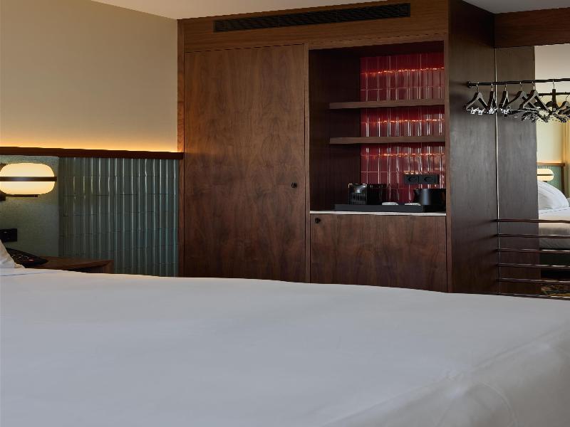 Duo Hotel Lisbon, Curio Collection by Hilton - Oda