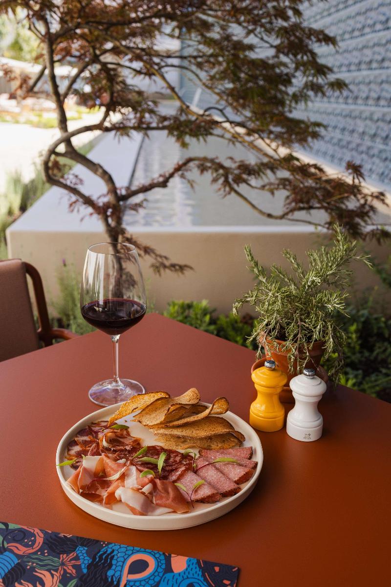 Duo Hotel Lisbon, Curio Collection by Hilton - Restoran