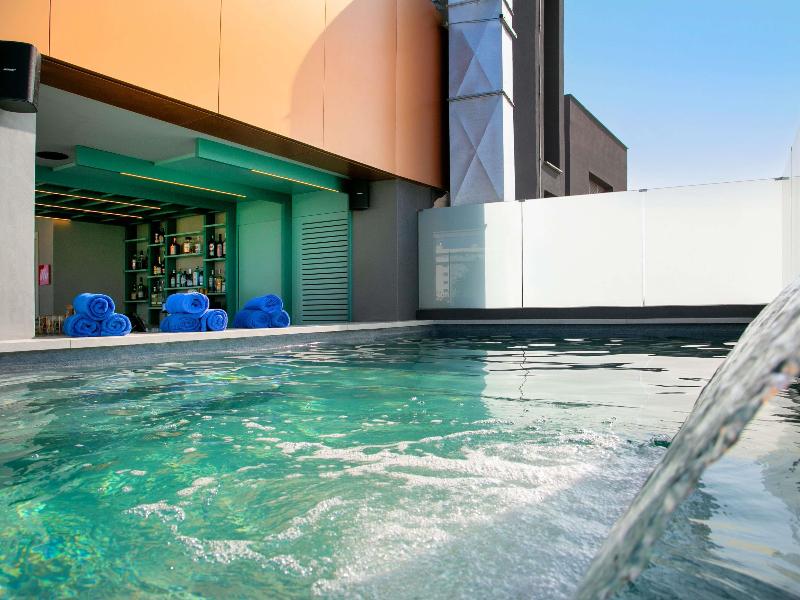 Mercure Larnaca Finikoudes Beach - Bar