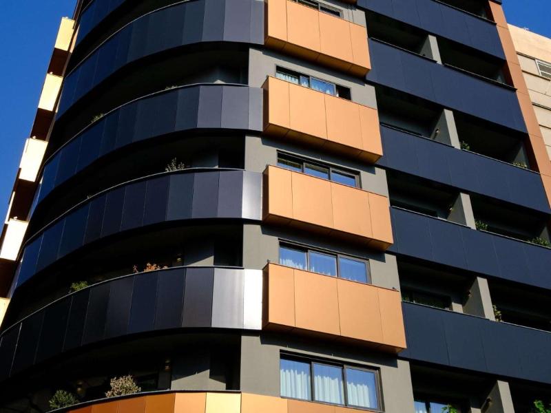 Mercure Larnaca Finikoudes Beach - Genel