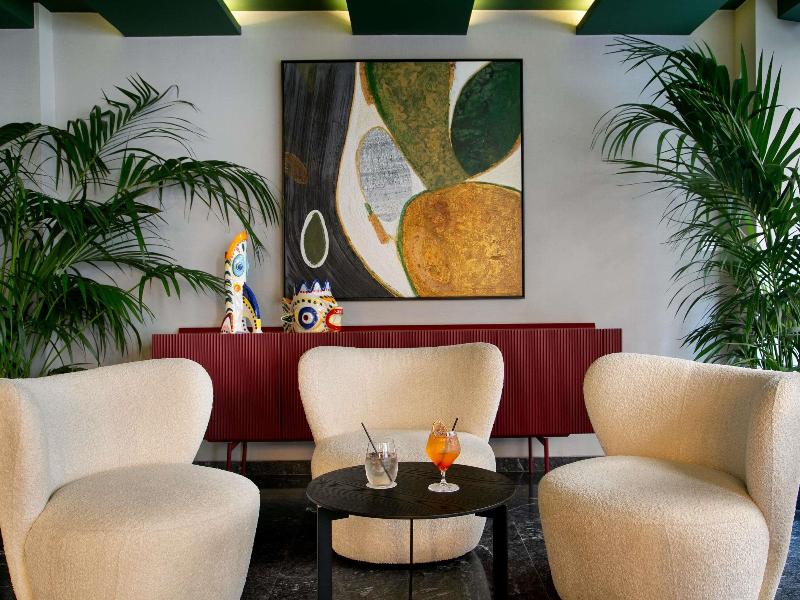 Mercure Larnaca Finikoudes Beach - Genel