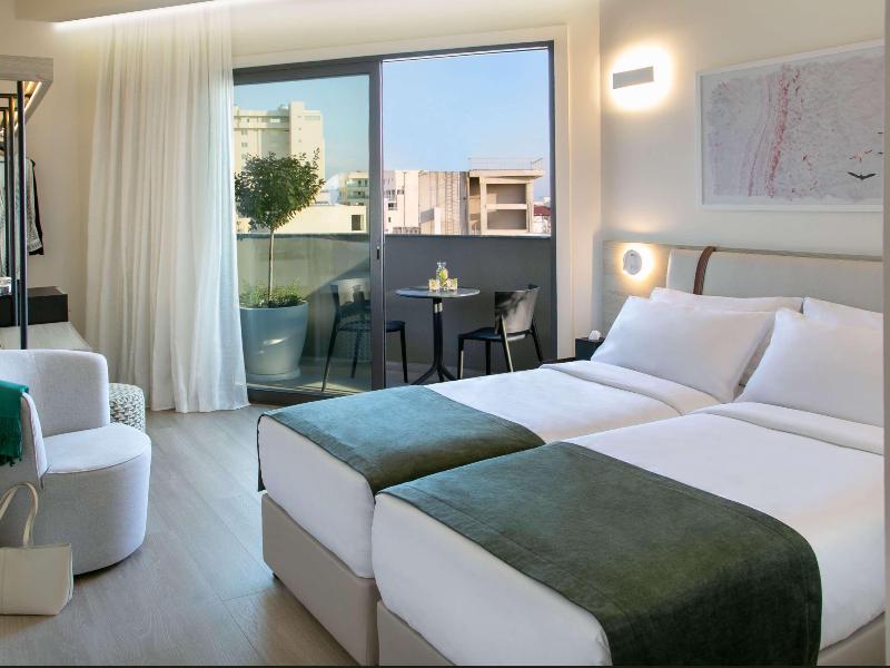 Mercure Larnaca Finikoudes Beach - Oda