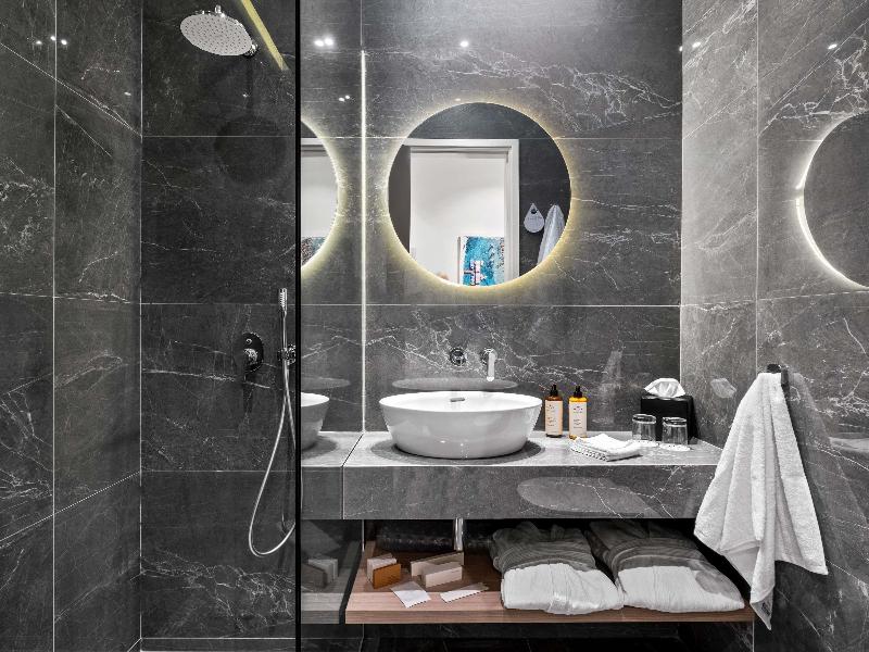 Mercure Larnaca Finikoudes Beach - Oda