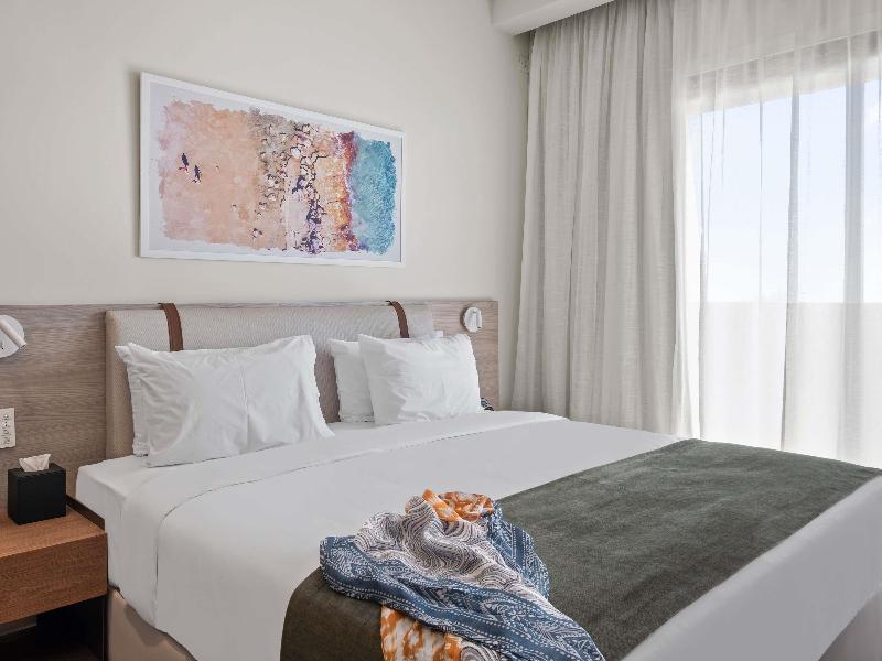 Mercure Larnaca Finikoudes Beach - Oda