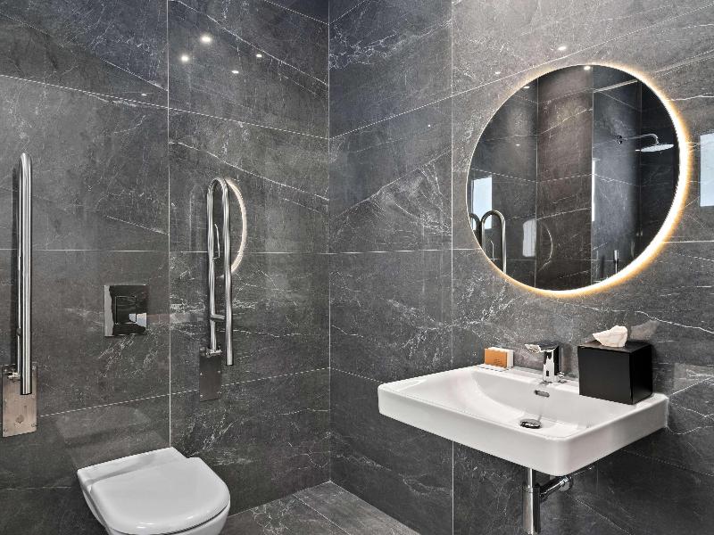 Mercure Larnaca Finikoudes Beach - Oda