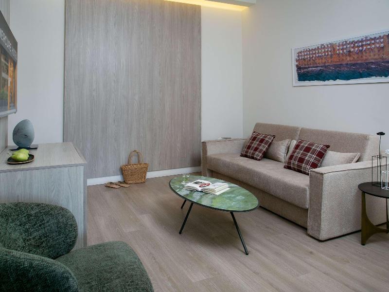 Mercure Larnaca Finikoudes Beach - Oda