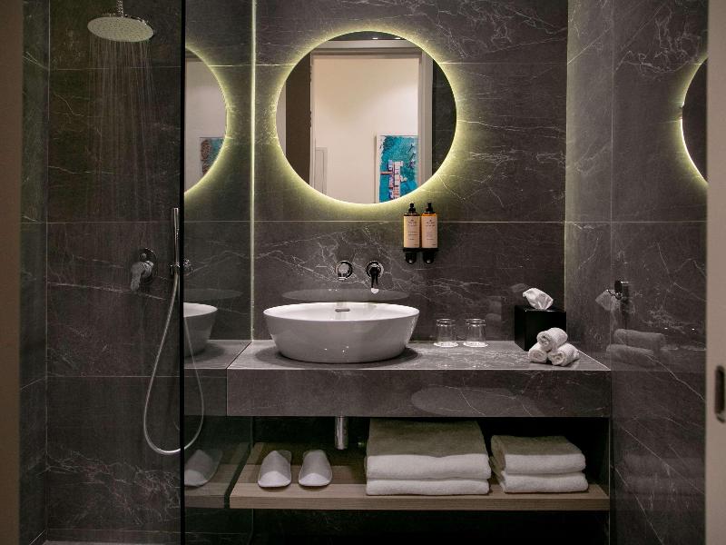 Mercure Larnaca Finikoudes Beach - Oda