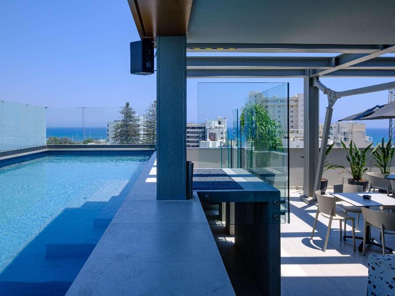 Mercure Larnaca Finikoudes Beach - Havuz