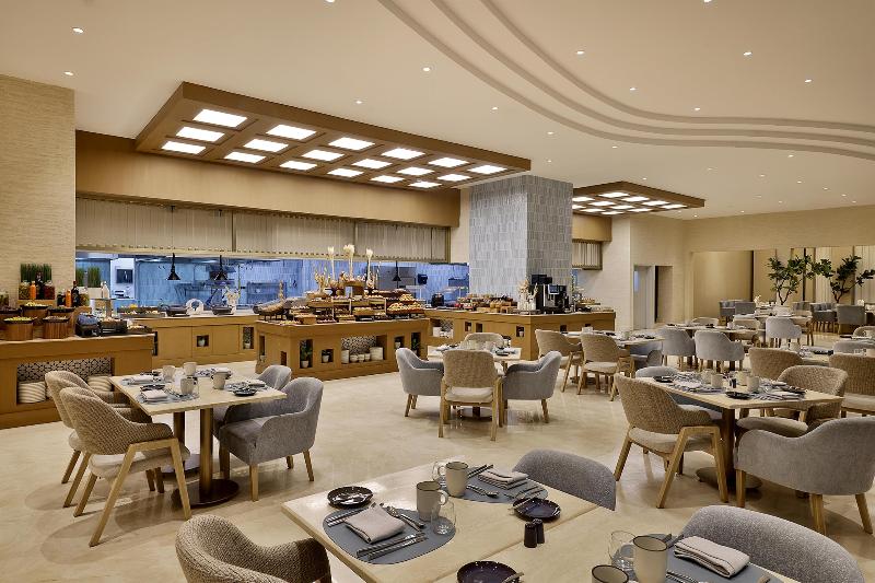 Hilton Al Khobar King Fahd Causeway - Restoran