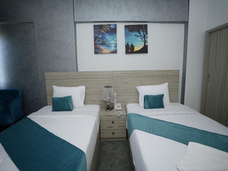 Mar Charbel Hotel - Oda