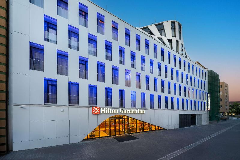 Hilton Garden Inn Debrecen City Centre - Genel