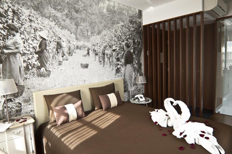 Oca Ribeira Do Porto Hotel - Oda