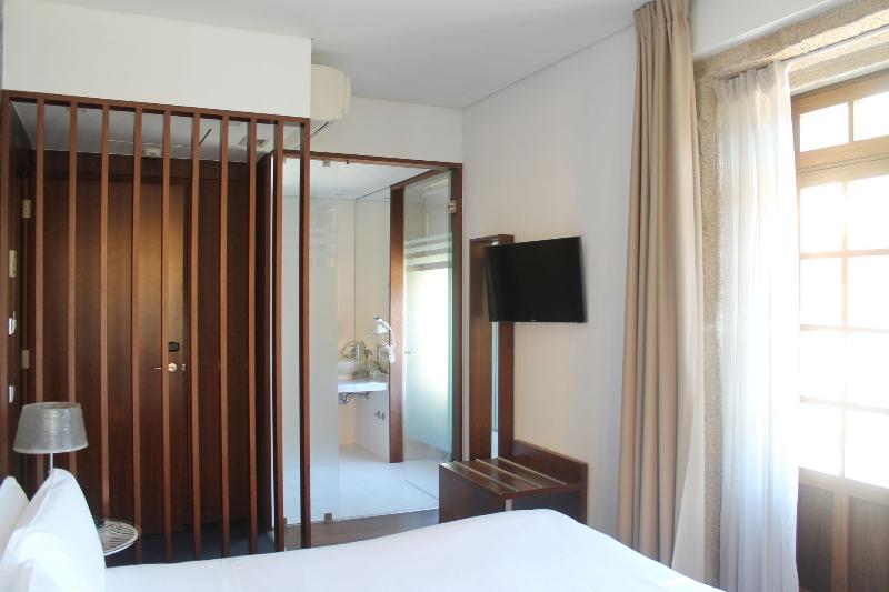 Oca Ribeira Do Porto Hotel - Oda