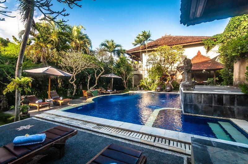 Sahadewa Resort And Spa Ubud - Havuz