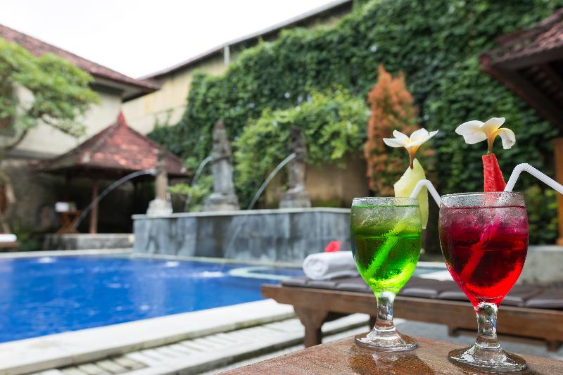 Sahadewa Resort And Spa Ubud - Havuz