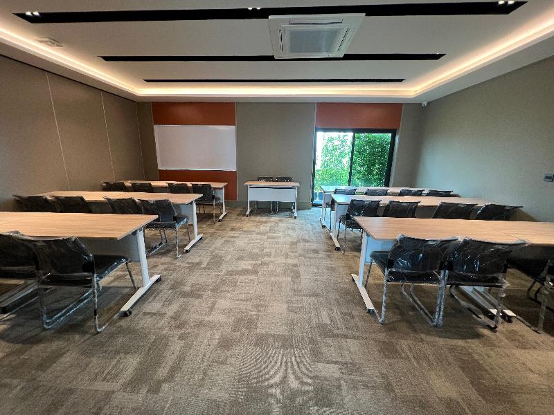 ARNI Skye Hotel - Toplantı