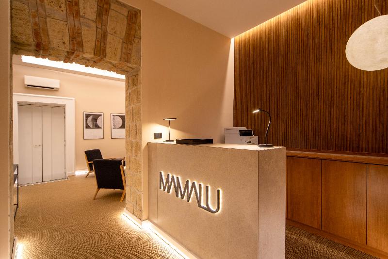 Mamalu Studios And Suites - Lobi