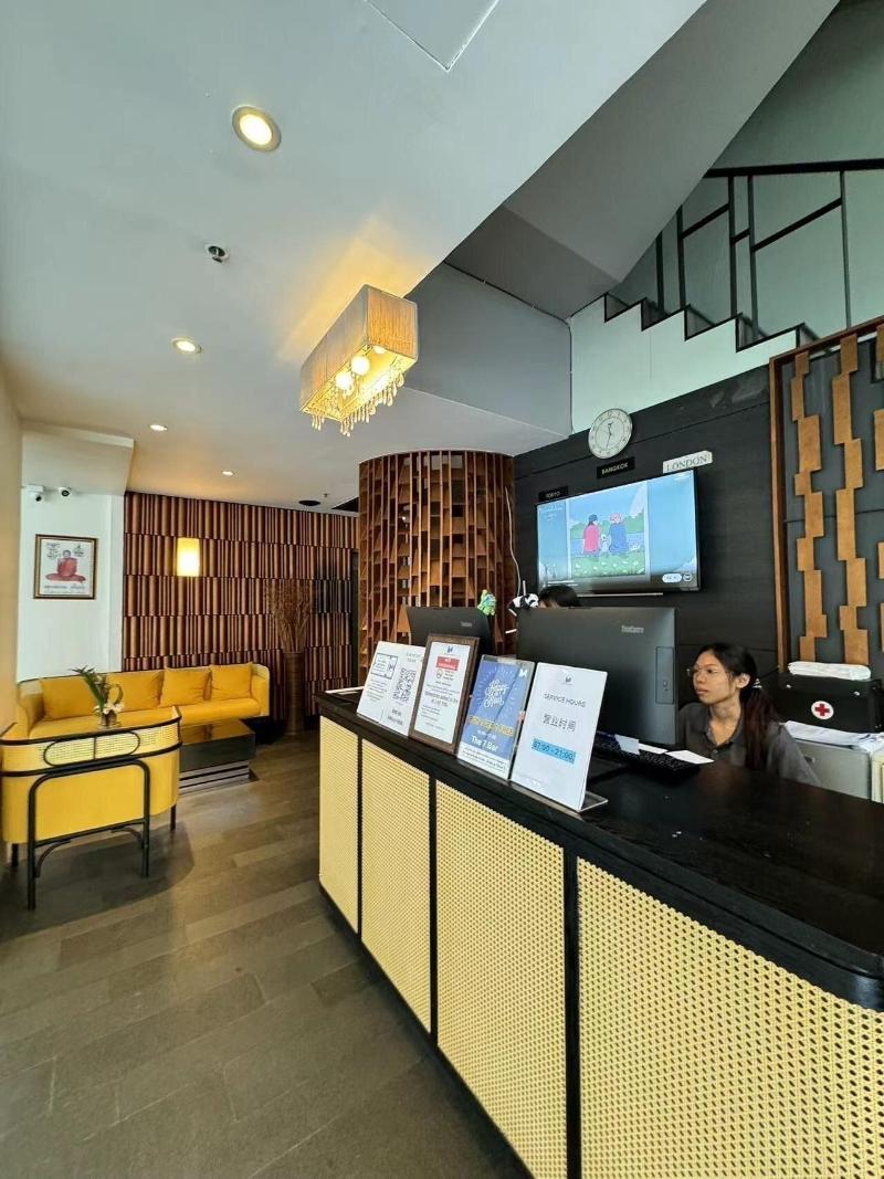 Metacity Hotel Bangkok - Lobi