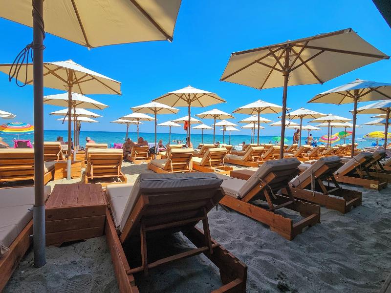 Akteon Girni Paralia - Genel