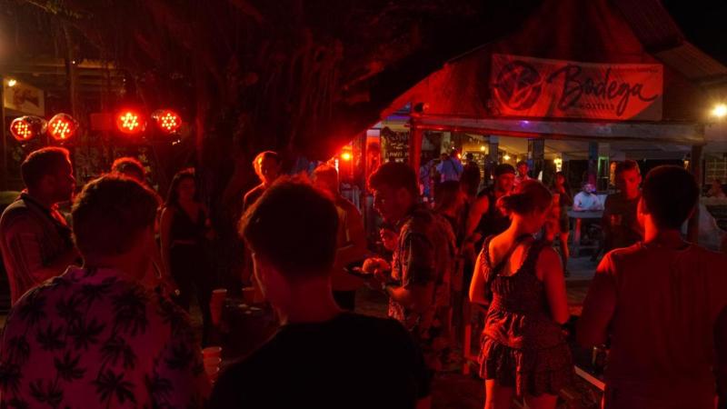 Bodega Pool Party Koh Phangan - Aktivite