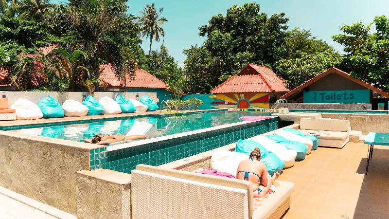 Bodega Pool Party Koh Phangan - Havuz