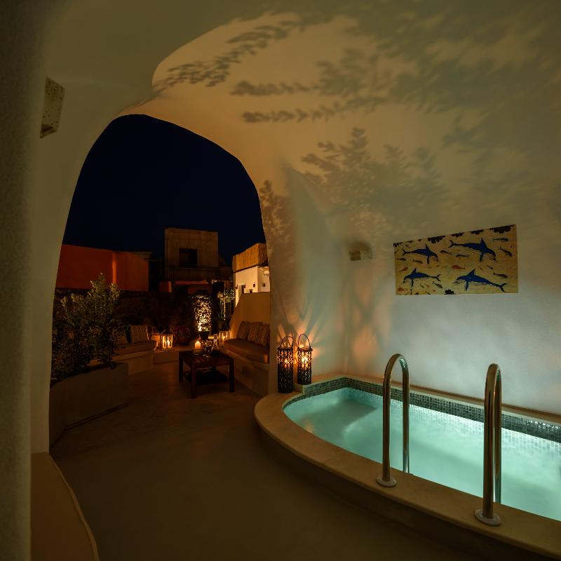 White Dream Suites - Oda
