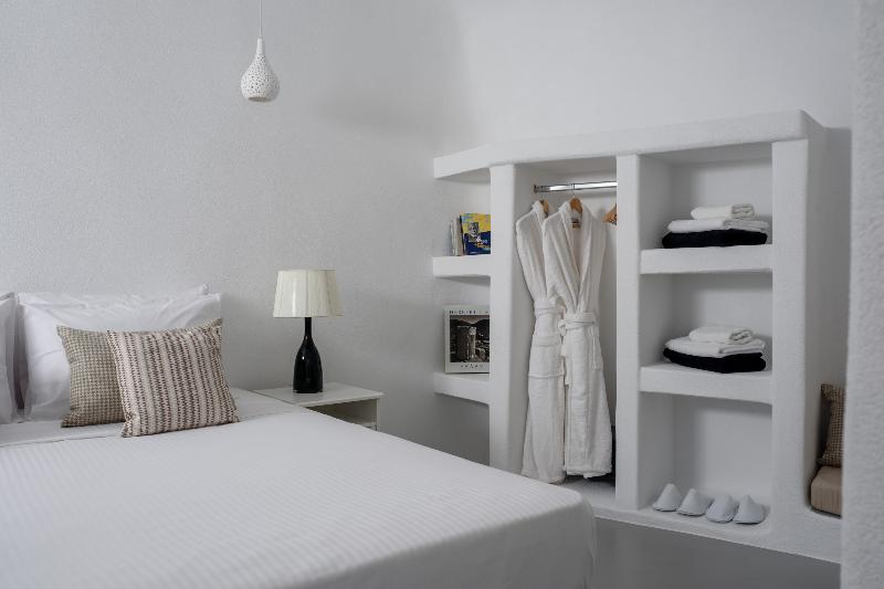 White Dream Suites - Oda