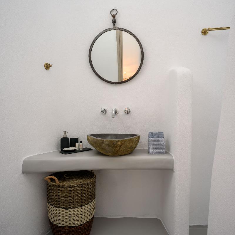 White Dream Suites - Oda