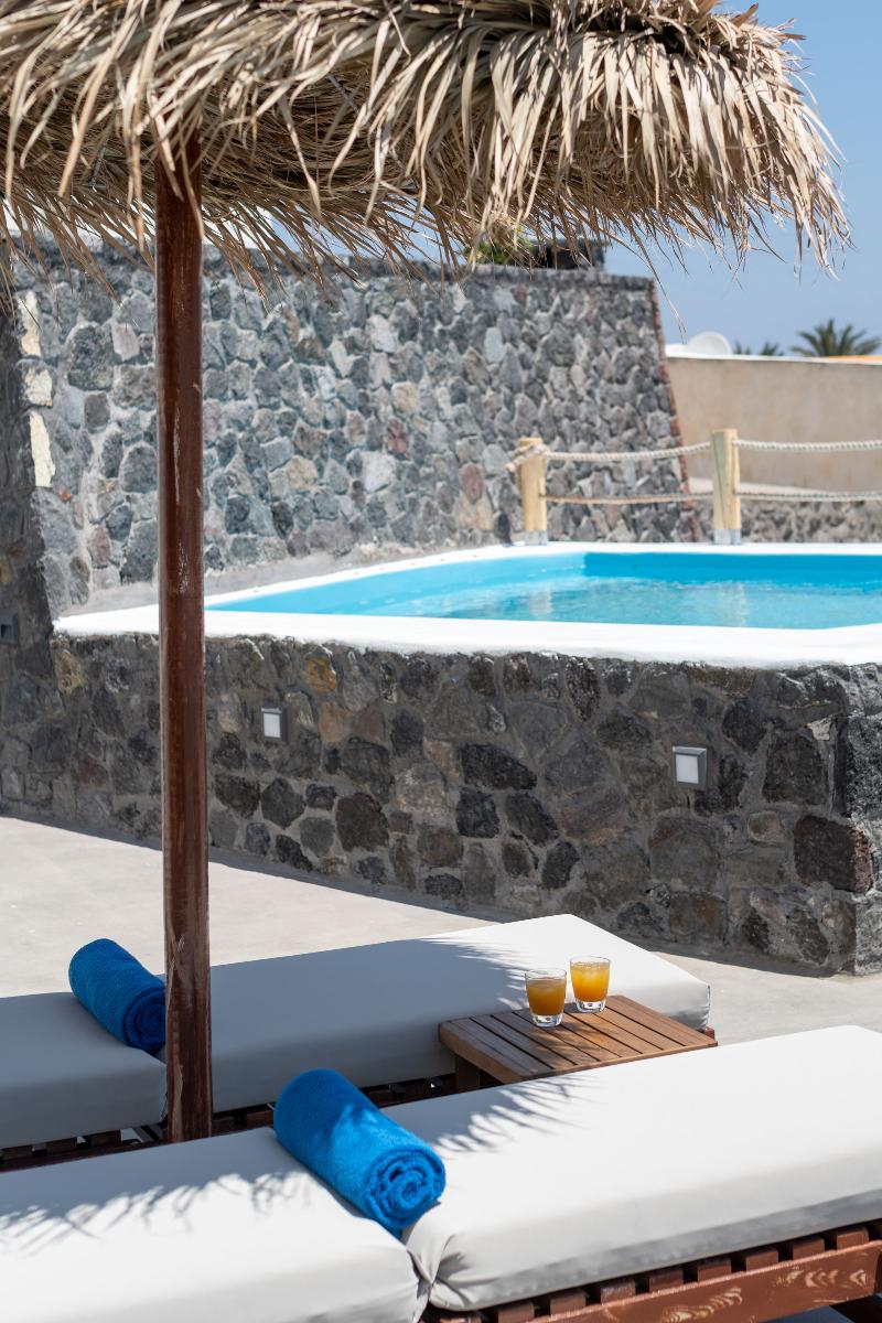 White Dream Suites - Havuz