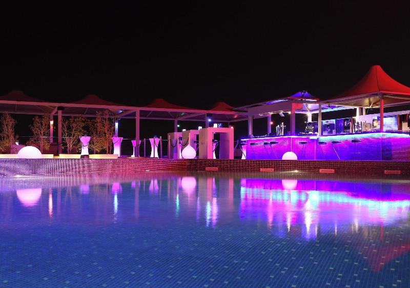Golden Tulip Muscat - Aktivite