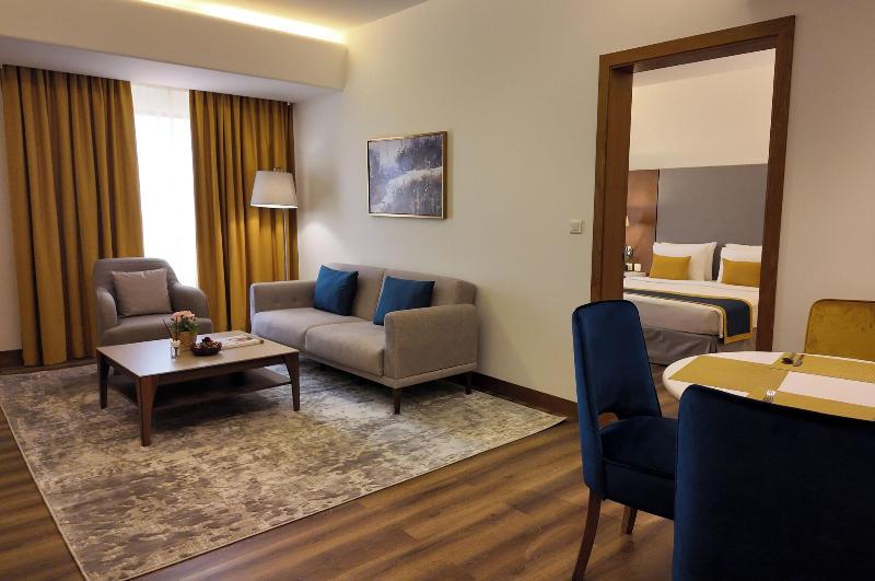 Golden Tulip Muscat - Oda