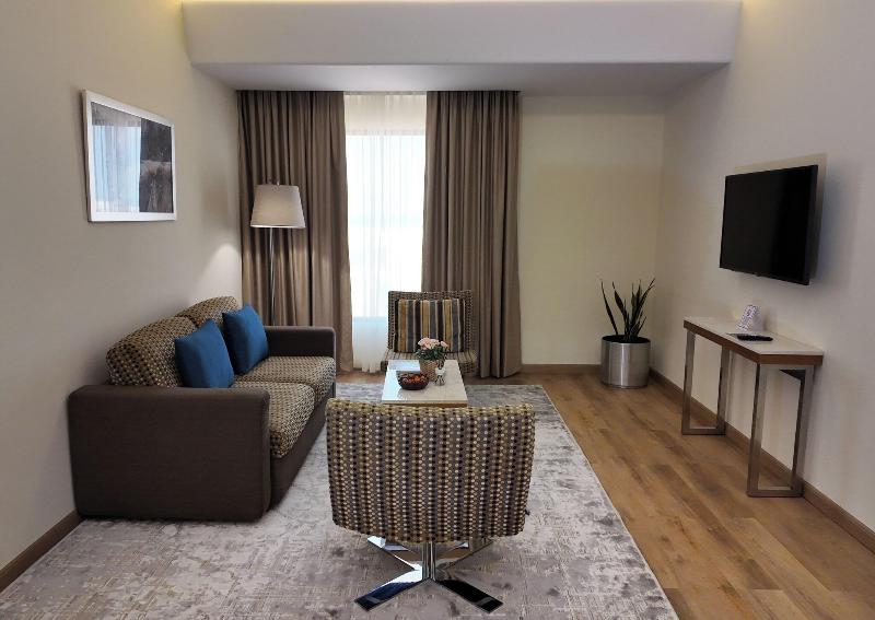 Golden Tulip Muscat - Oda
