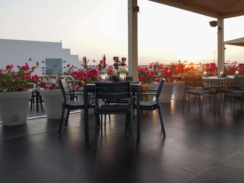 Golden Tulip Muscat - Havuz