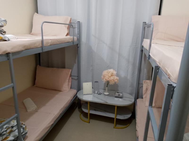 Top House Hostel - Oda