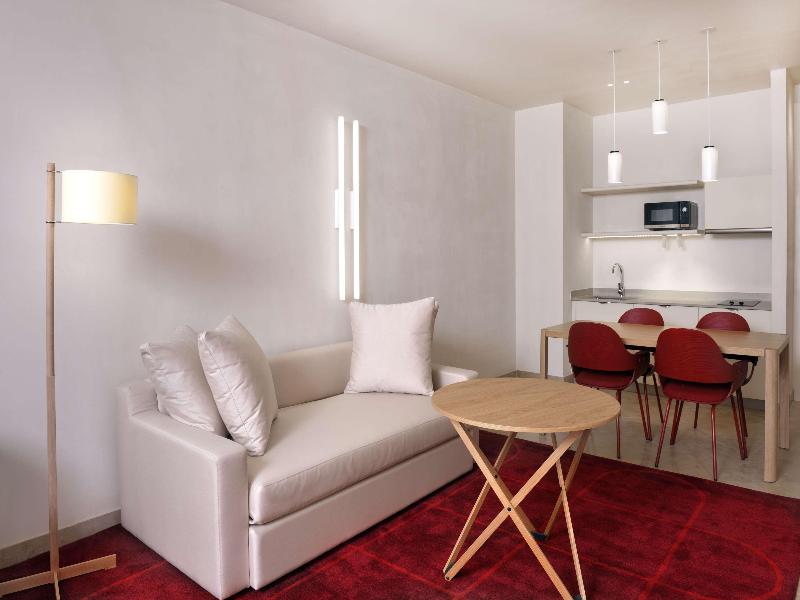 Doubletree By Hilton Ben Guerir Hotel & Residences - Oda