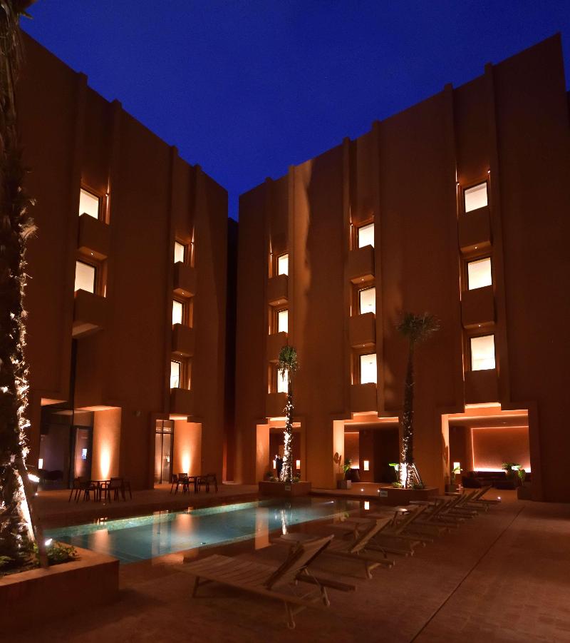 Doubletree By Hilton Ben Guerir Hotel & Residences - Havuz